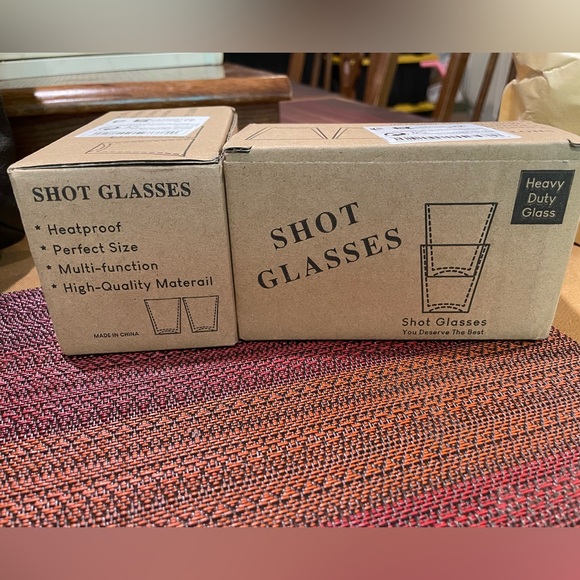 🆕 2pcs Bigfoot Sasquatch Series Shot Glasses 2 oz Bigfoot/Footprints - Picture 4 of 5